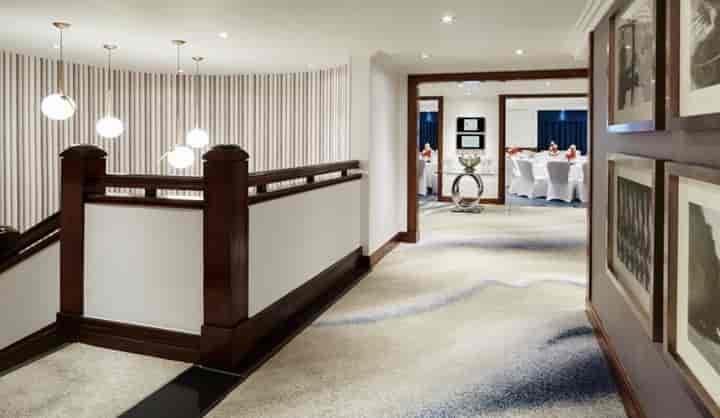London Marriott Hotel Marble Arch - image
