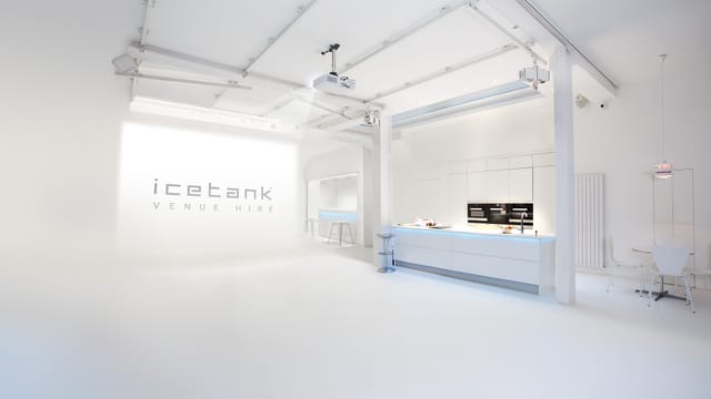 Exclusive - Blank Canvas - image