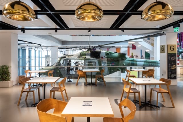 Cafe - image