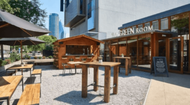 Outside bar - image