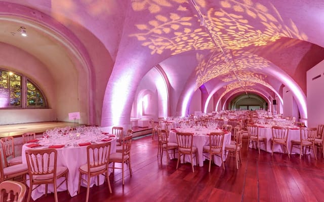 The Embankment Galleries - image