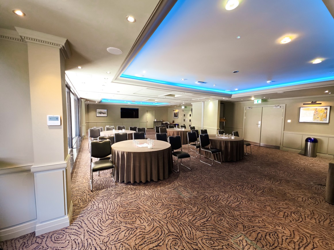 London event space, Beauchamp Suite, natural light
