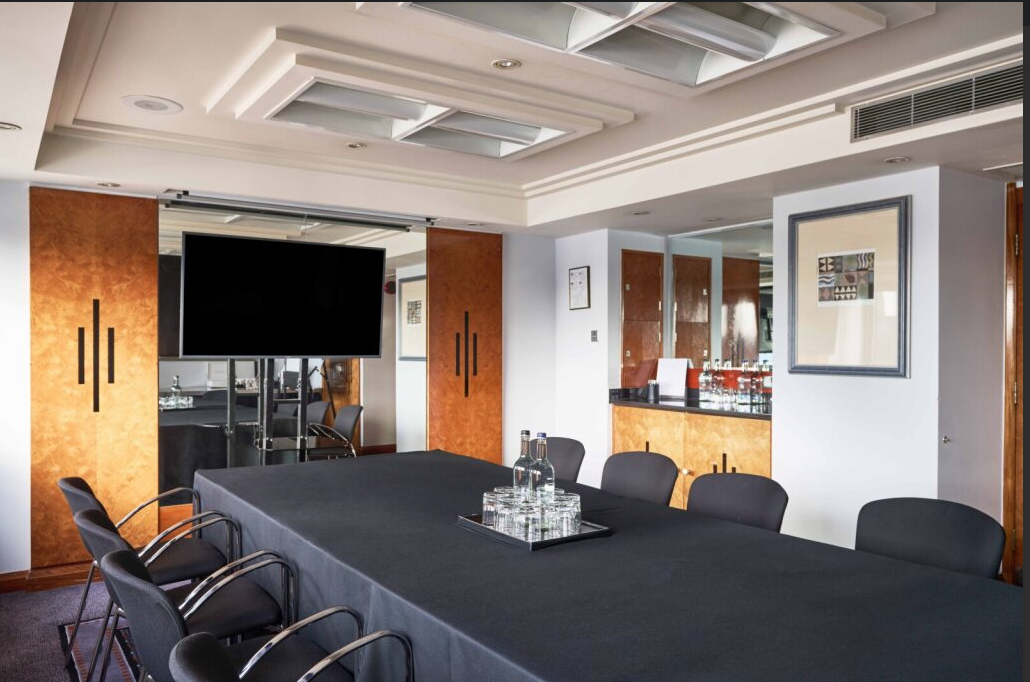 Belfast Suite meeting room, modern, event setup