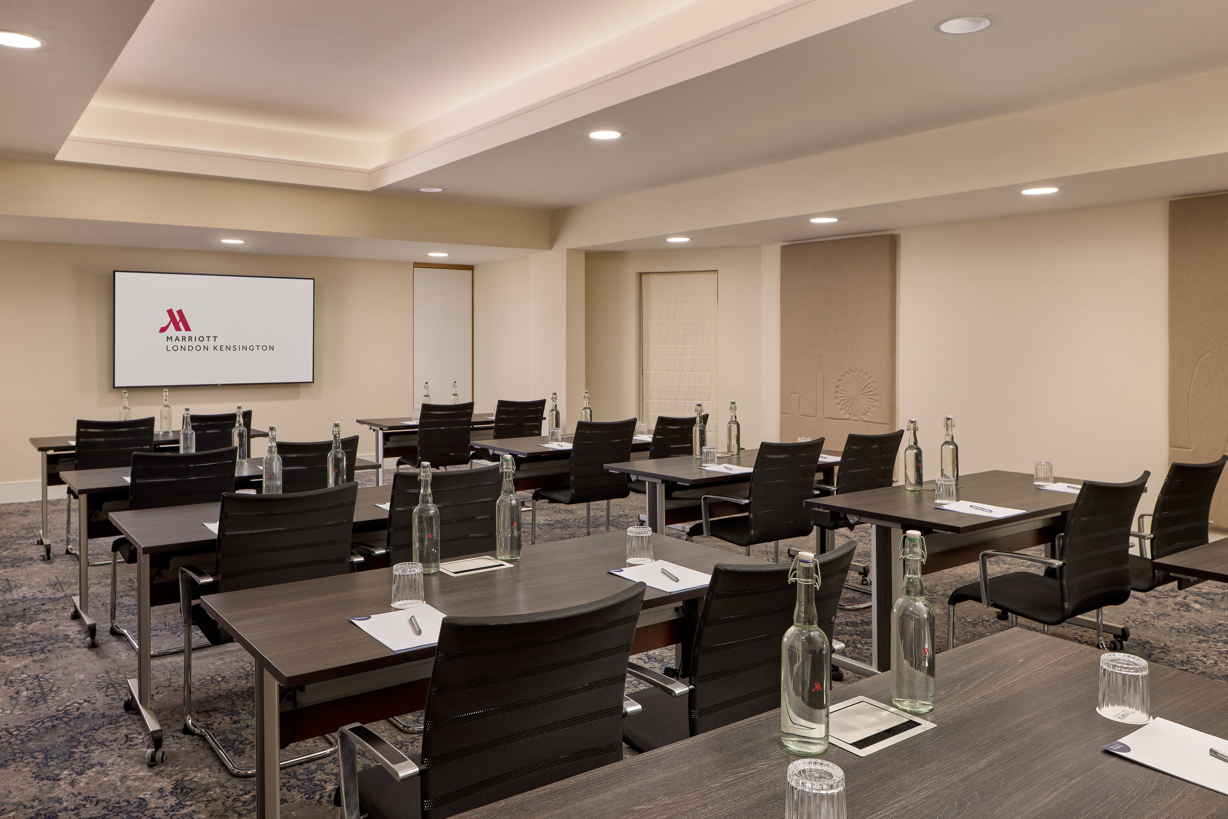 London Marriott Hotel Kensington - image 1