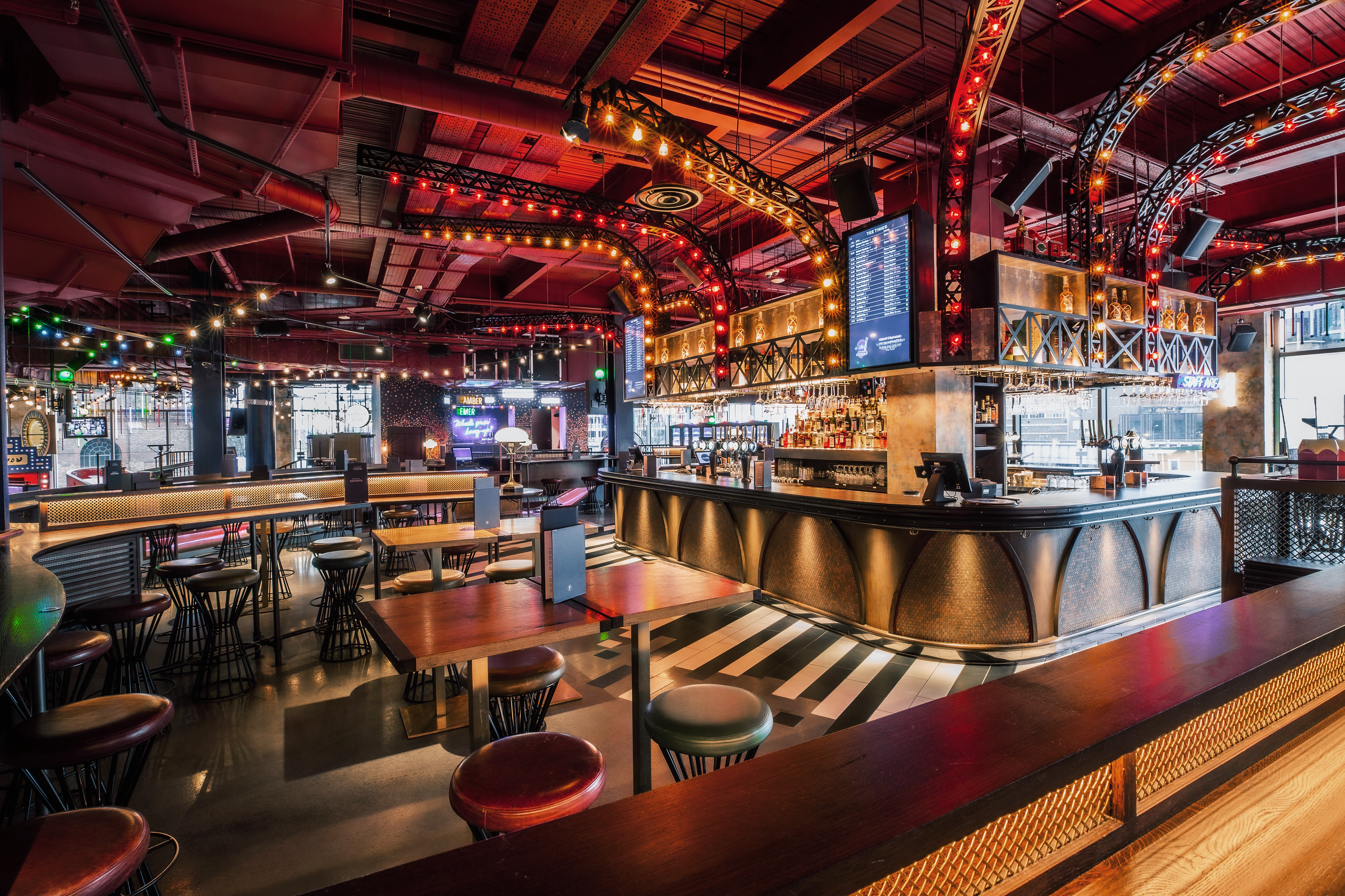 Vibrant event space at Puttshack White City, ideal for networking and gatherings.