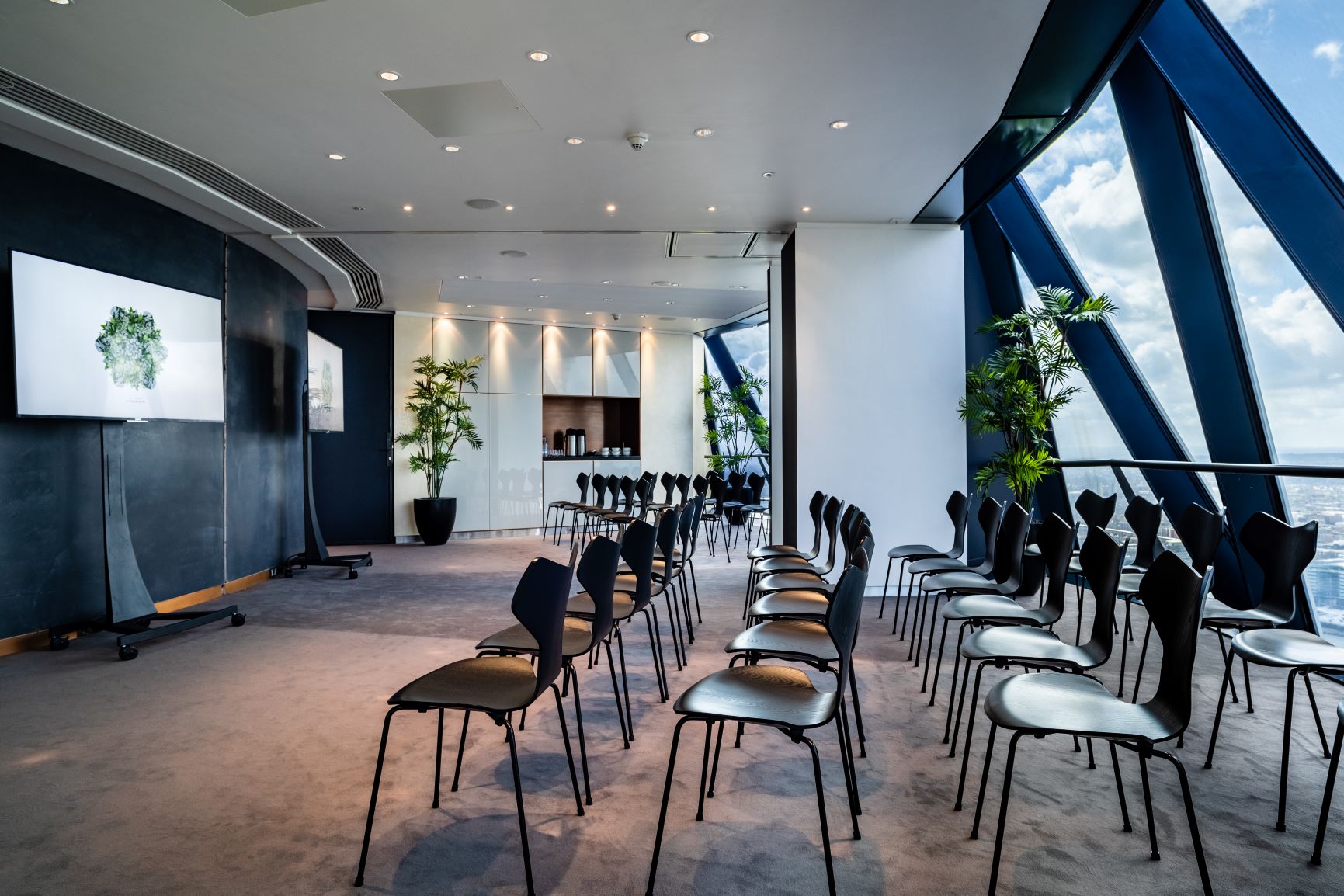 Gherkin private dining, panoramic view, event space, corporate meeting