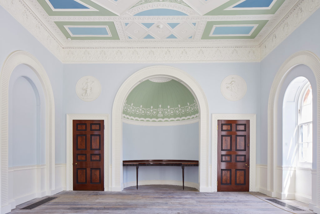 Georgian Eating Room at Pitzhanger Manor, elegant space for meetings and events.