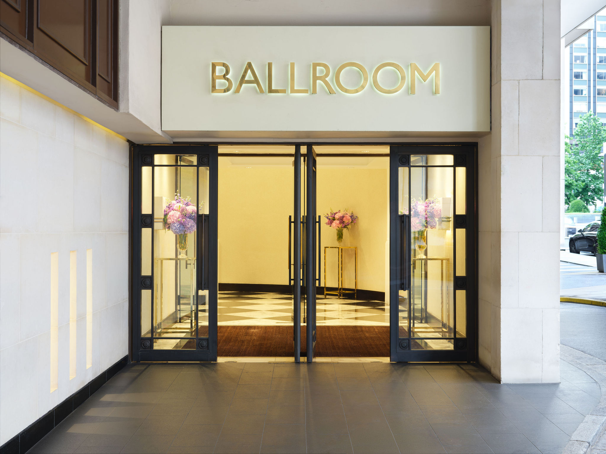 InterContinental London Park Lane - image 1