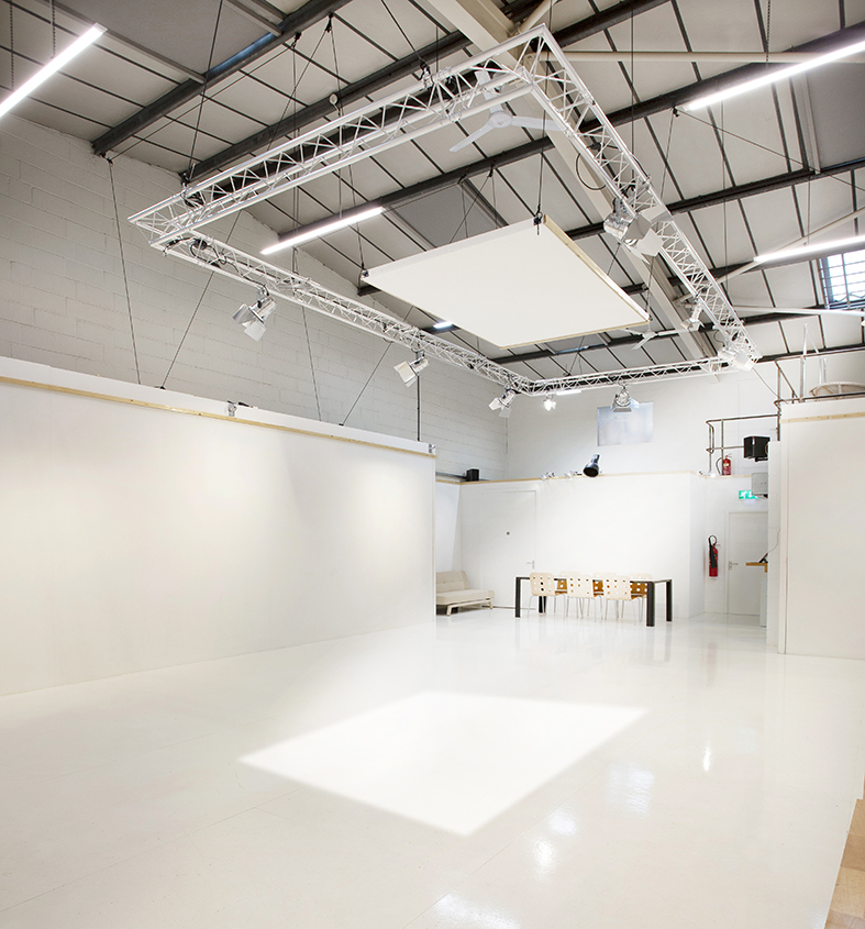 Versatile event space in Des Fildes Hire Studio with polished floor for corporate meetings.