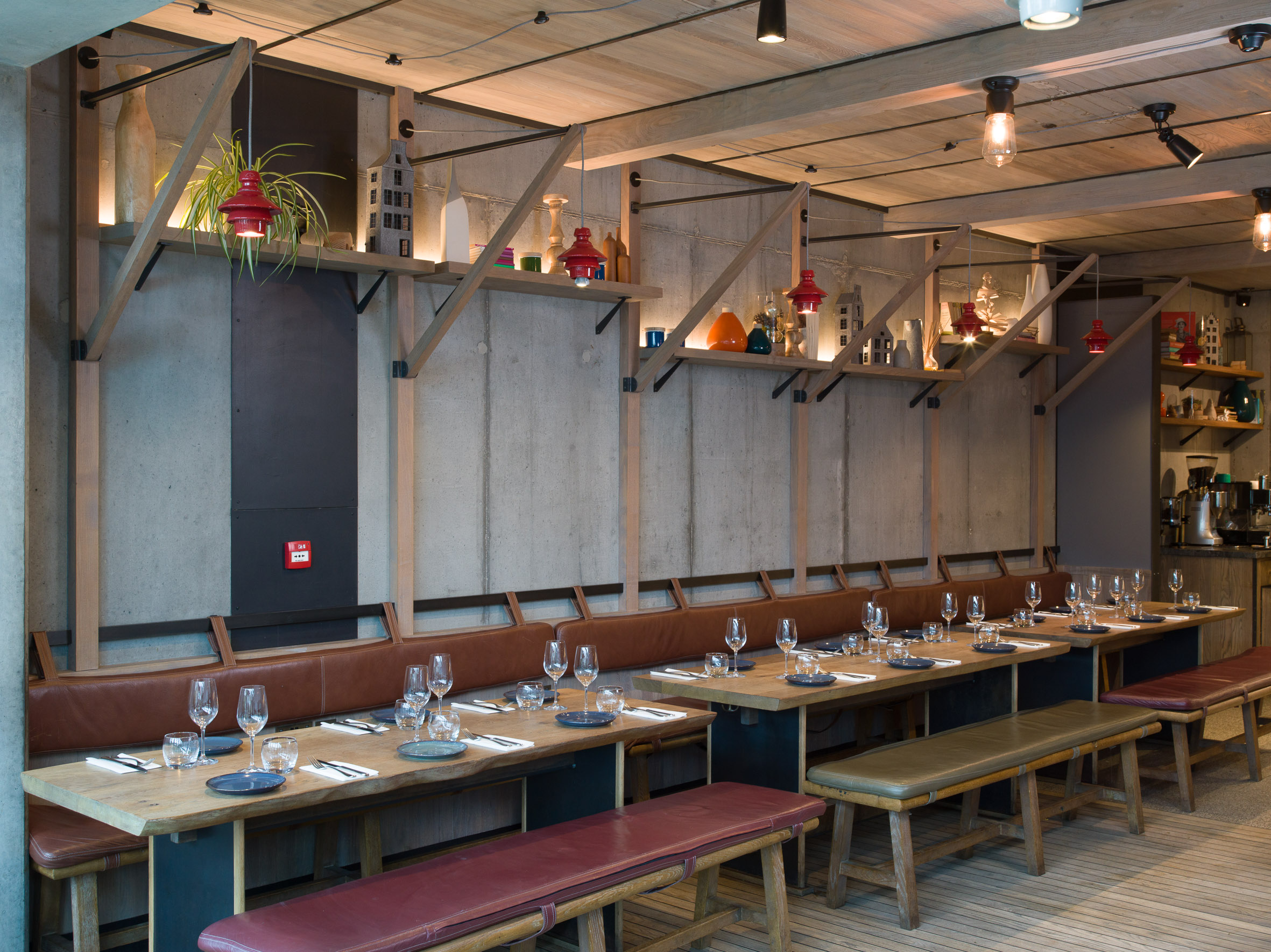Modern Canalside bar at The Lighterman, ideal for private dinners and workshops.