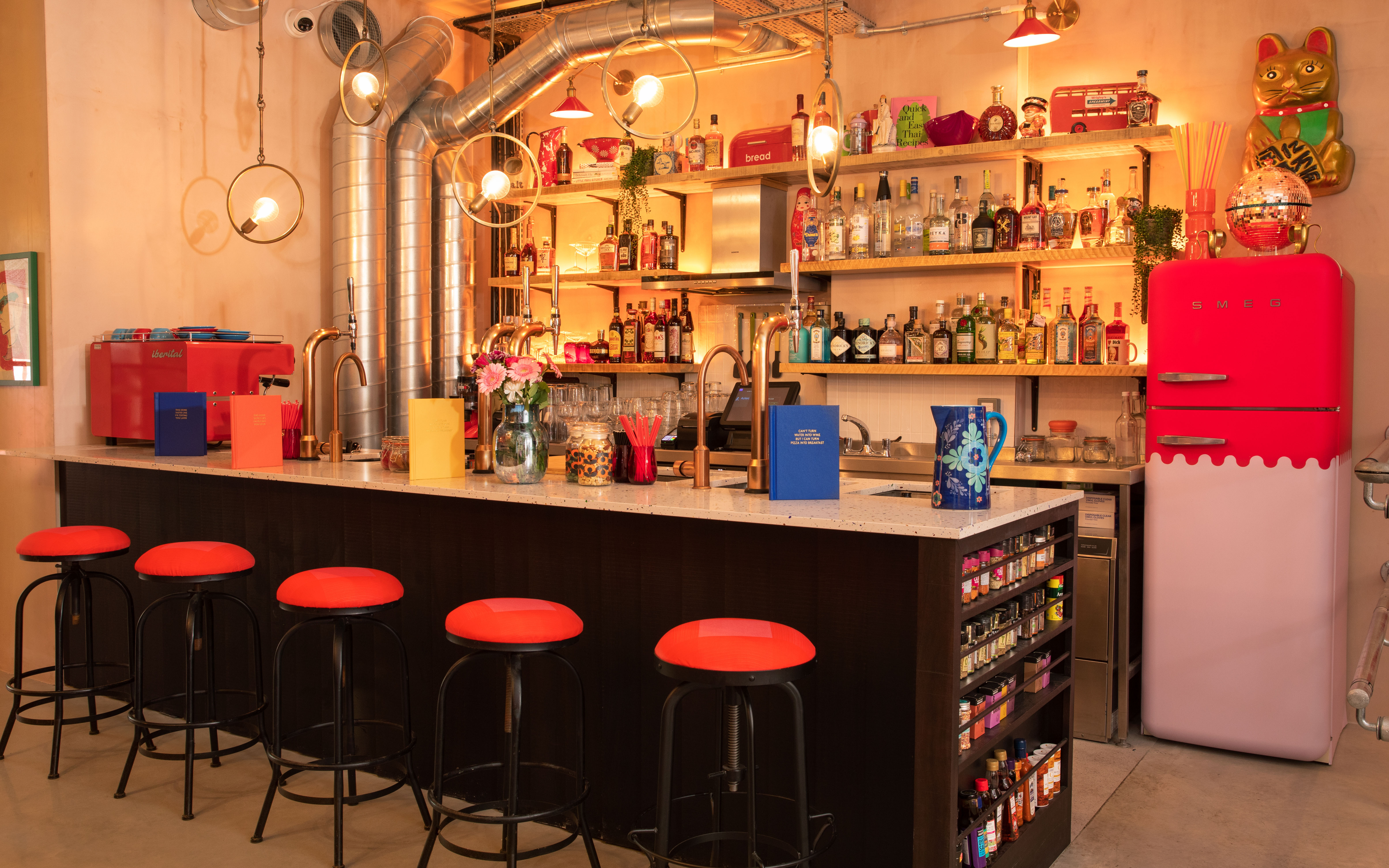 bar