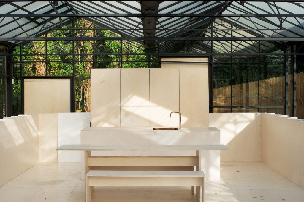 Gardens and Indoor Barn | Omved Gardens