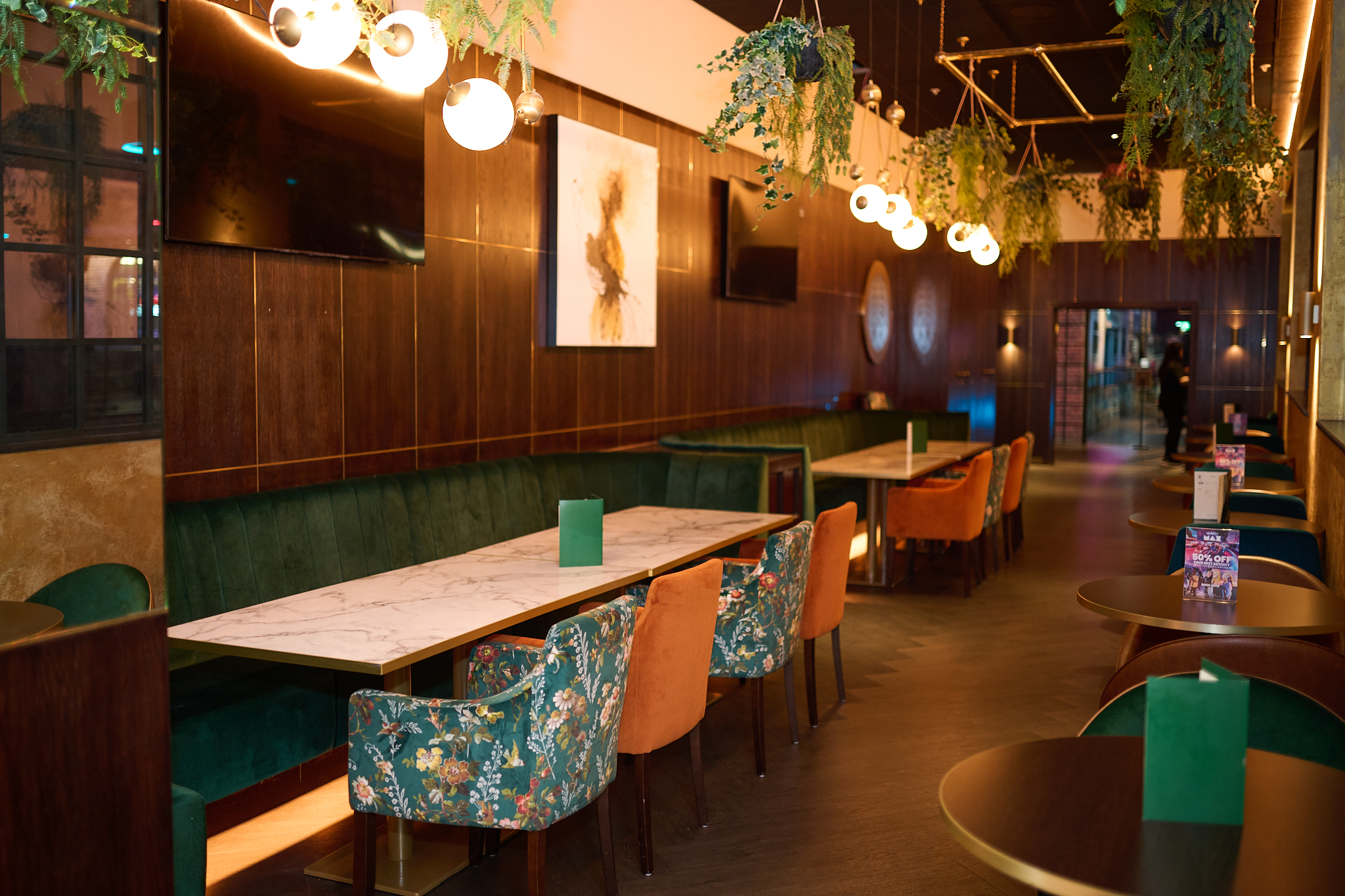 Newton's Bar | Gravity MAX Wandsworth