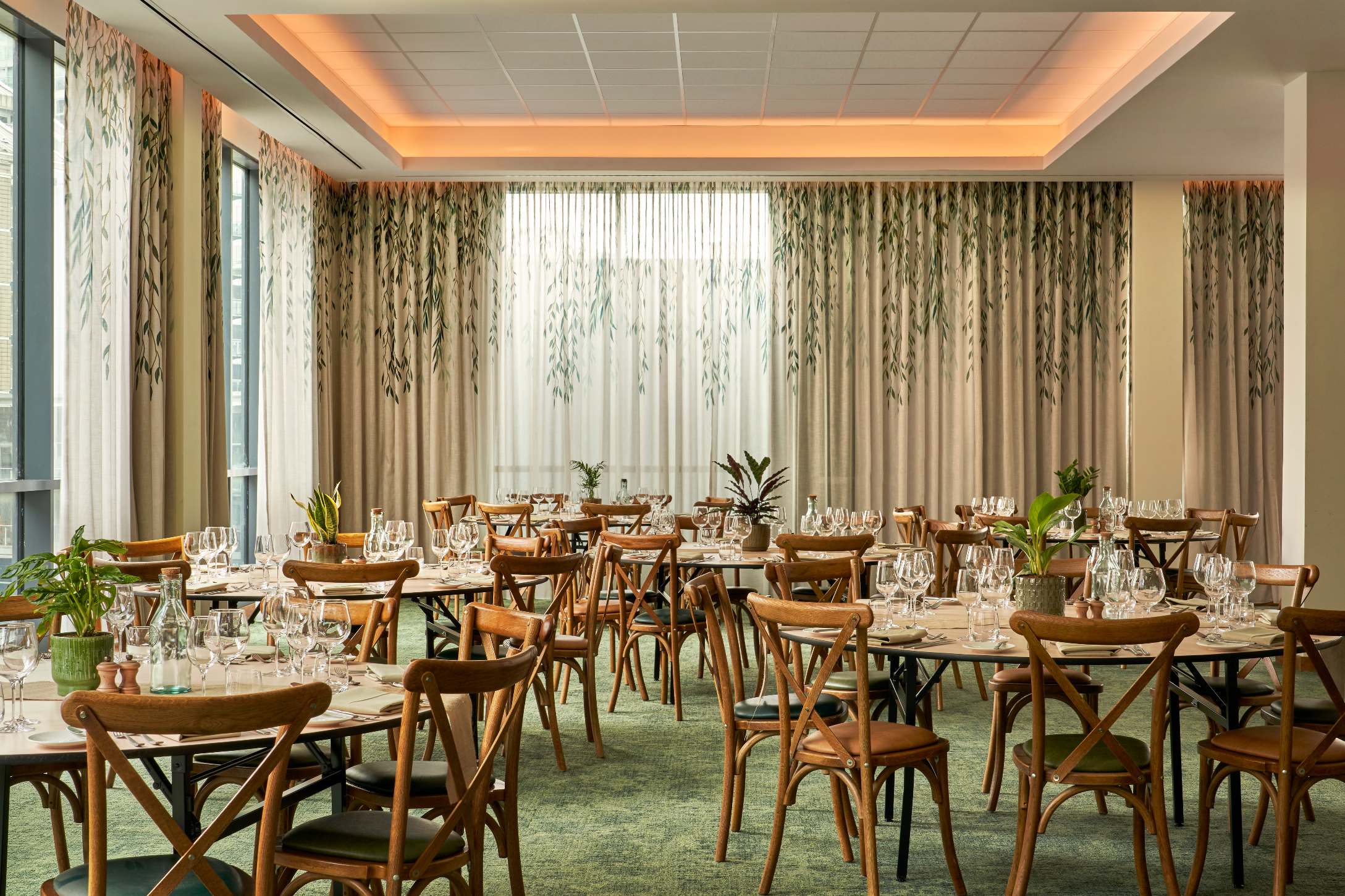 Treehouse Hotel Manchester - image 1