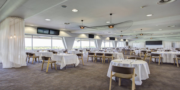 Sandown Park Racecourse