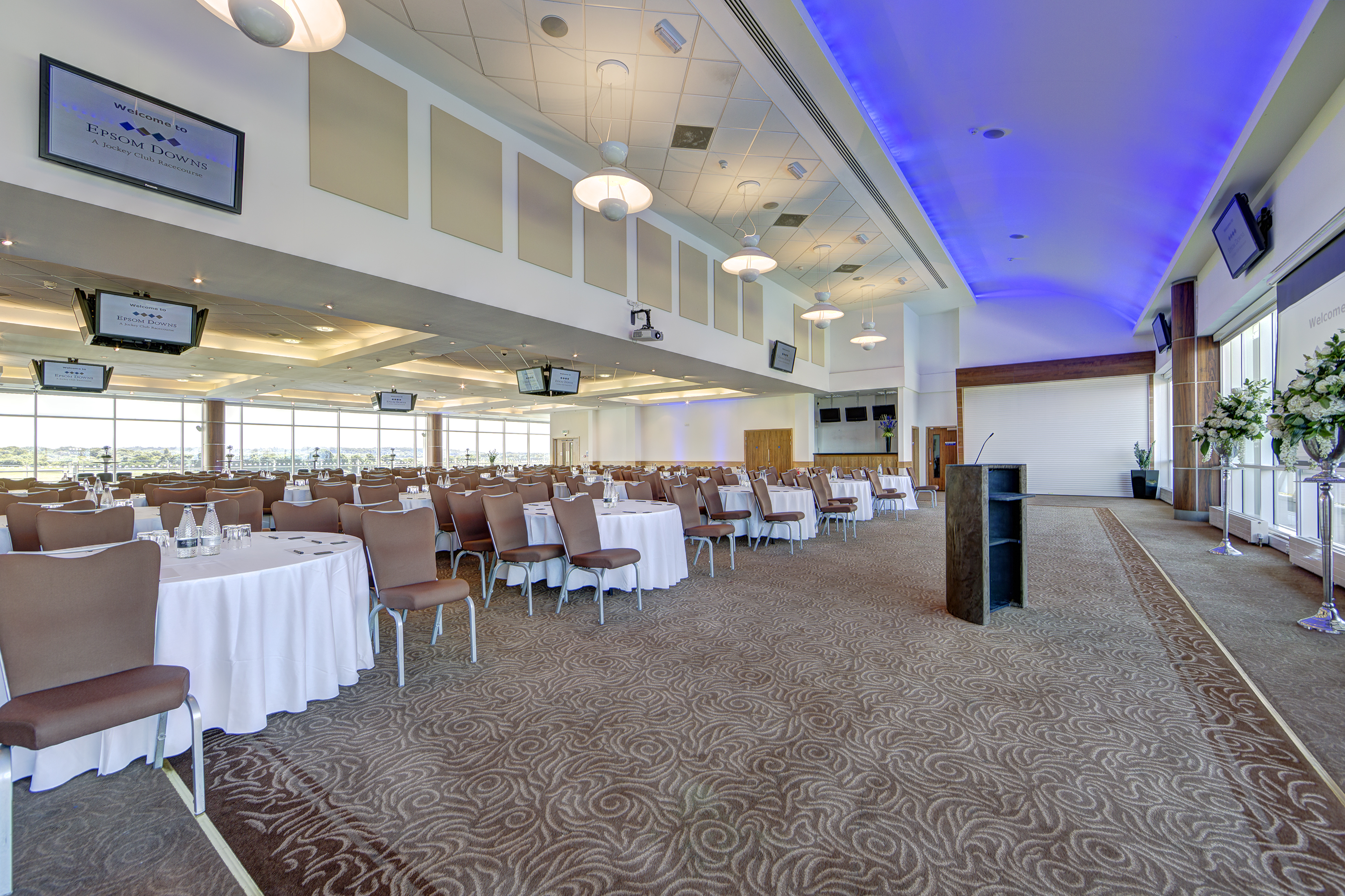 The Diomed Suite, Epsom Downs: Versatile banquet space for corporate conferences and events.
