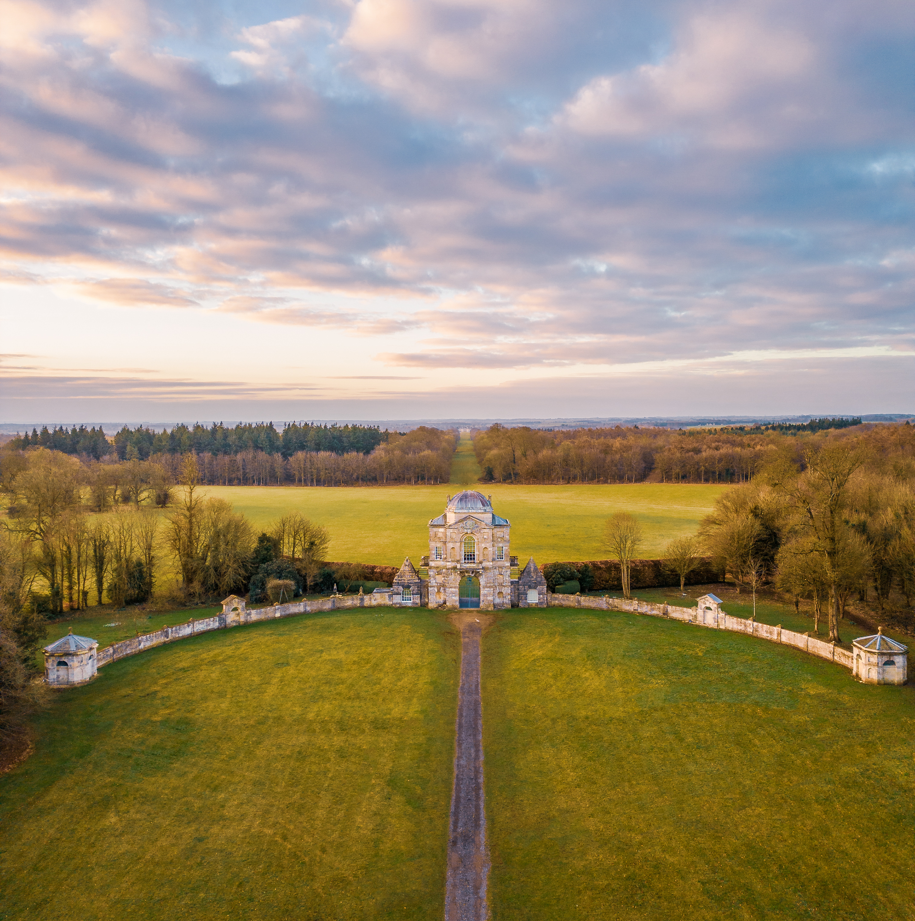 Worcester Lodge at Badminton Estate: luxury marquee wedding and corporate event venue.