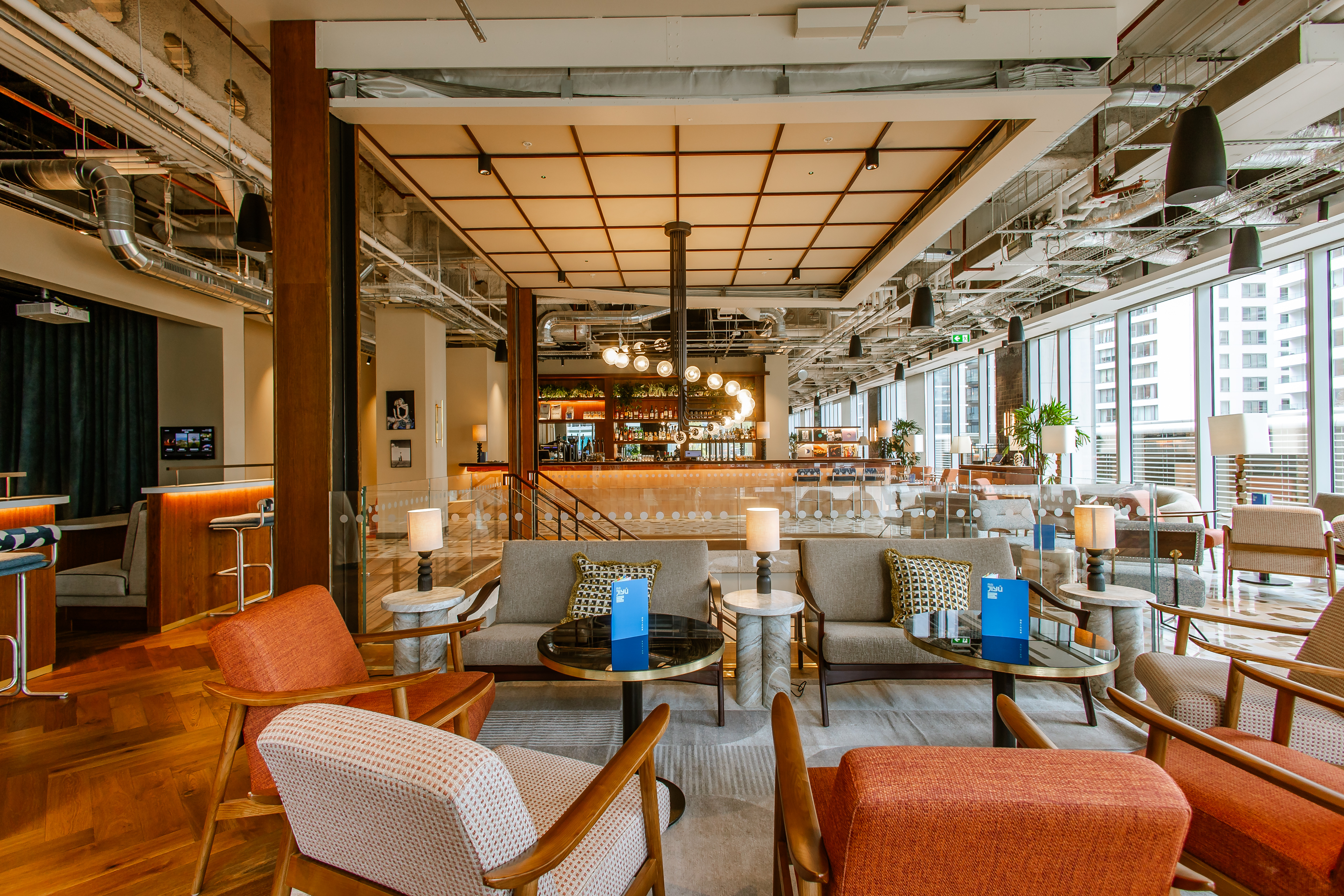 Pitch Wharf venue lounge: versatile breakout space for networking and cocktail events.