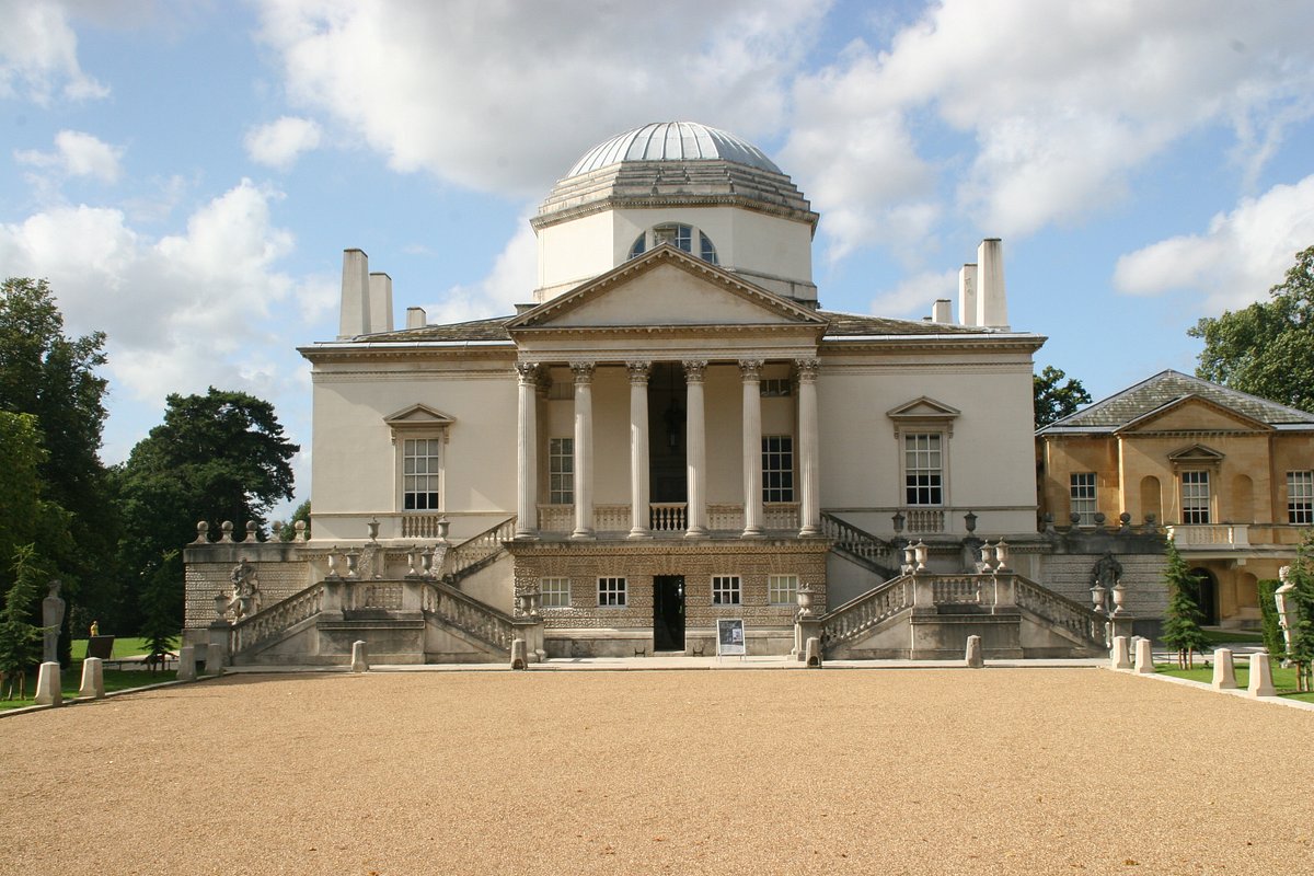 Chiswick House facade, an elegant Georgian venue for upscale events and gatherings. - Banner
