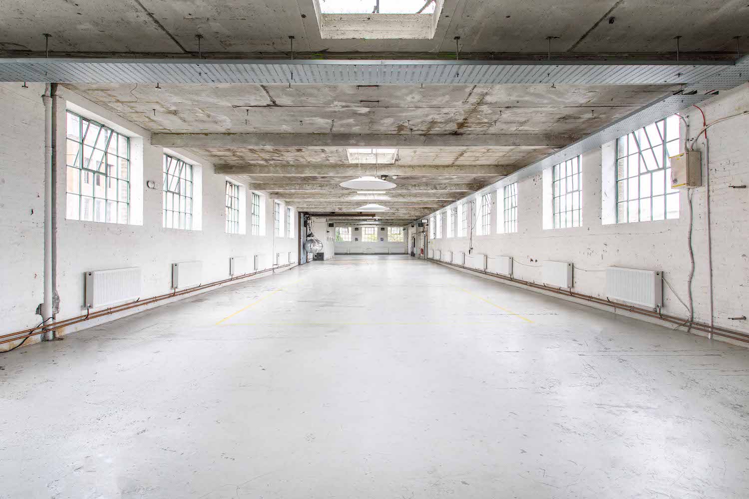 Spacious Electrowerkz penthouse with natural light for events and workshops.