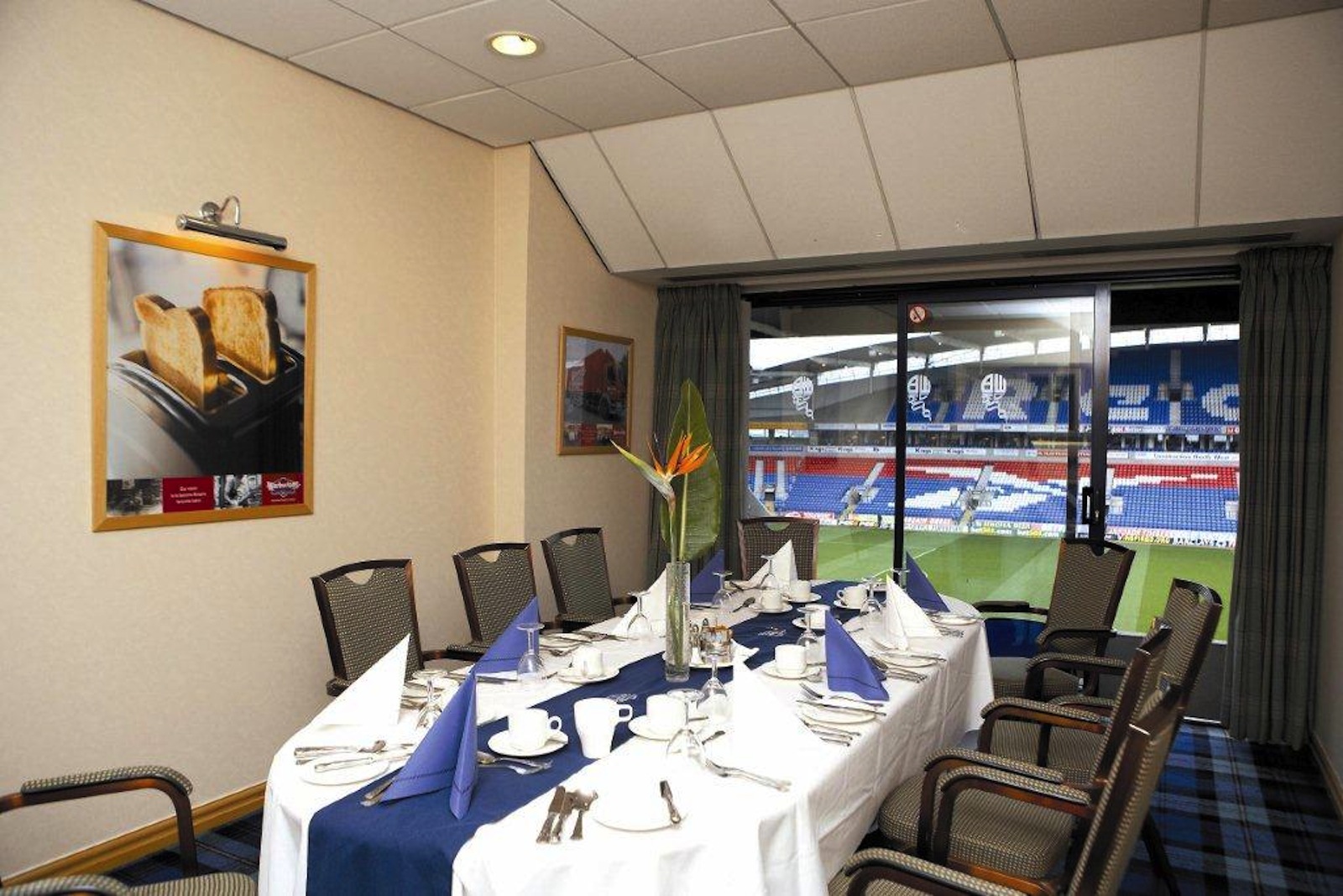 Executive Box at Bolton Whites Hotel, elegant meeting room for corporate events.